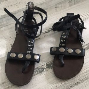 L.E.I. Sandals